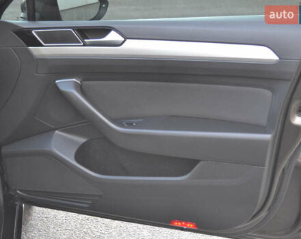 Коричневый Фольксваген Пассат, объемом двигателя 1.97 л и пробегом 295 тыс. км за 13500 $, фото 36 на Automoto.ua