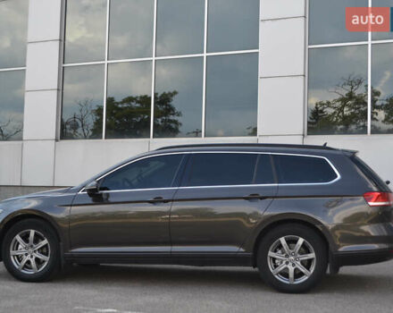 Коричневый Фольксваген Пассат, объемом двигателя 1.97 л и пробегом 295 тыс. км за 13500 $, фото 14 на Automoto.ua