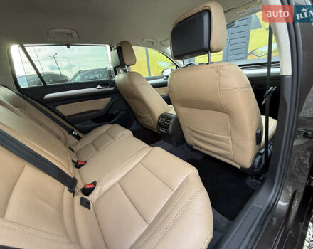 Коричневий Фольксваген Пассат, об'ємом двигуна 1.6 л та пробігом 200 тис. км за 13900 $, фото 34 на Automoto.ua