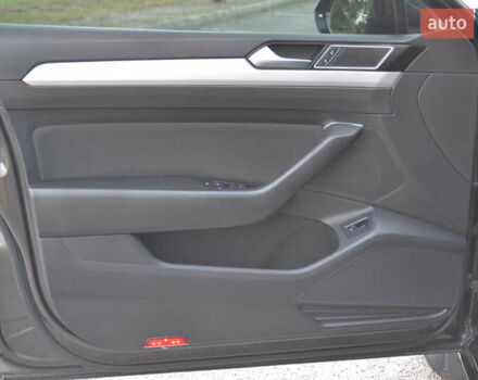 Коричневый Фольксваген Пассат, объемом двигателя 1.97 л и пробегом 295 тыс. км за 13500 $, фото 25 на Automoto.ua