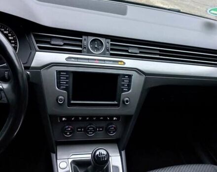 Коричневый Фольксваген Пассат, объемом двигателя 2 л и пробегом 220 тыс. км за 14000 $, фото 15 на Automoto.ua