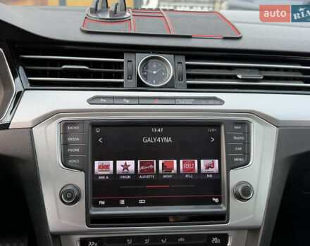 Коричневий Фольксваген Пассат, об'ємом двигуна 2 л та пробігом 200 тис. км за 15800 $, фото 56 на Automoto.ua