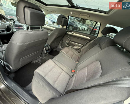 Коричневий Фольксваген Пассат, об'ємом двигуна 2 л та пробігом 200 тис. км за 15800 $, фото 46 на Automoto.ua