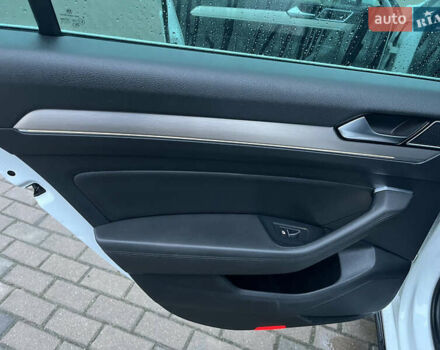 Коричневый Фольксваген Пассат, объемом двигателя 1.97 л и пробегом 259 тыс. км за 14850 $, фото 32 на Automoto.ua