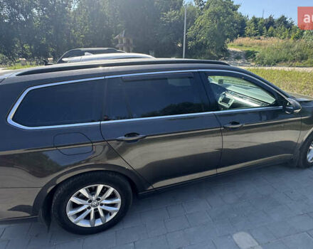 Коричневый Фольксваген Пассат, объемом двигателя 1.6 л и пробегом 294 тыс. км за 13000 $, фото 3 на Automoto.ua