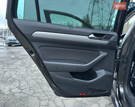 Коричневий Фольксваген Пассат, об'ємом двигуна 1.97 л та пробігом 232 тис. км за 17500 $, фото 16 на Automoto.ua