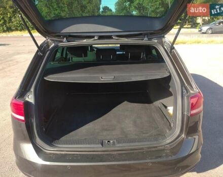 Коричневый Фольксваген Пассат, объемом двигателя 1.6 л и пробегом 305 тыс. км за 14900 $, фото 4 на Automoto.ua