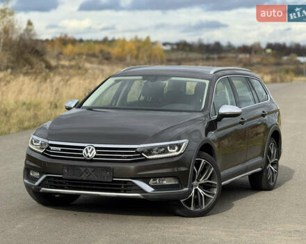 Коричневий Фольксваген Пассат, об'ємом двигуна 2 л та пробігом 168 тис. км за 21800 $, фото 3 на Automoto.ua