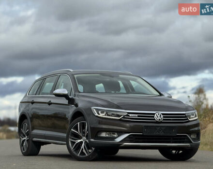 Коричневий Фольксваген Пассат, об'ємом двигуна 2 л та пробігом 168 тис. км за 21800 $, фото 8 на Automoto.ua