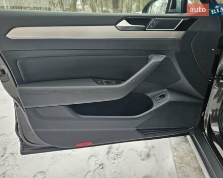 Коричневый Фольксваген Пассат, объемом двигателя 1.97 л и пробегом 170 тыс. км за 23890 $, фото 17 на Automoto.ua