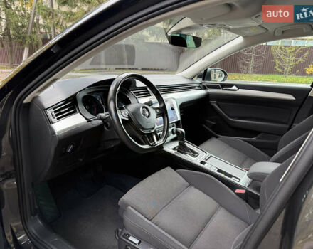 Коричневий Фольксваген Пассат, об'ємом двигуна 2 л та пробігом 220 тис. км за 16600 $, фото 12 на Automoto.ua