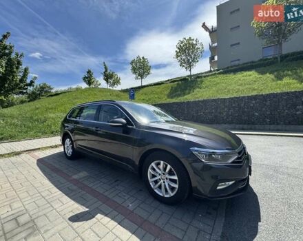 Коричневый Фольксваген Пассат, объемом двигателя 1.6 л и пробегом 210 тыс. км за 17715 $, фото 7 на Automoto.ua