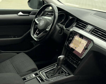 Коричневий Фольксваген Пассат, об'ємом двигуна 2 л та пробігом 205 тис. км за 17999 $, фото 32 на Automoto.ua