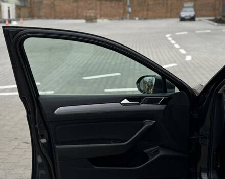 Коричневий Фольксваген Пассат, об'ємом двигуна 2 л та пробігом 205 тис. км за 17999 $, фото 34 на Automoto.ua