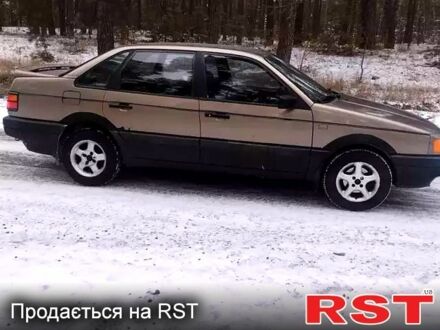 Фольксваген Пассат 1989 в Изюме на Automoto.ua Коричневый Фольксваген Пассат, объемом двигателя 1.8 л и пробегом 360 тыс. км за 1200 $, фото 1 на Automoto.ua