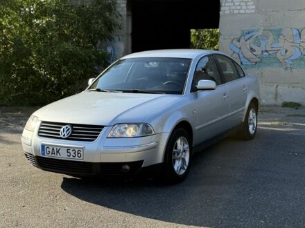 Фольксваген Пассат 2003 в Славянске на Automoto.ua Коричневый Фольксваген Пассат, объемом двигателя 0 л и пробегом 298 тыс. км за 2850 $, фото 1 на Automoto.ua