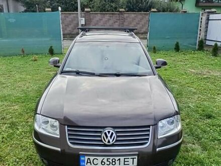 Фольксваген Пассат 2004 в Луцке на Automoto.ua Коричневый Фольксваген Пассат, объемом двигателя 1.9 л и пробегом 400 тыс. км за 4300 $, фото 1 на Automoto.ua