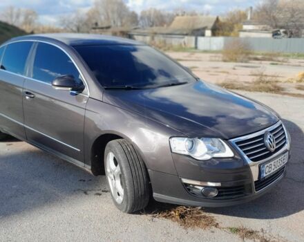 Фольксваген Пассат 2005 в Прилуках на Automoto.ua Коричневый Фольксваген Пассат, объемом двигателя 2 л и пробегом 205 тыс. км за 5900 $, фото 1 на Automoto.ua