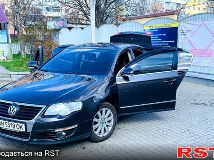 Фольксваген Пассат 2005 у Кропивницькому (Кіровограді) на Automoto.ua Коричневий Фольксваген Пассат, об'ємом двигуна 1.6 л та пробігом 185 тис. км за 5900 $, фото 1 на Automoto.ua