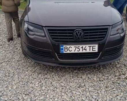 Коричневый Фольксваген Пассат, объемом двигателя 1.98 л и пробегом 241 тыс. км за 5800 $, фото 1 на Automoto.ua