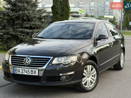 Фольксваген Пассат 2006 в Кременчуге на Automoto.ua Коричневый Фольксваген Пассат, объемом двигателя 2 л и пробегом 273 тыс. км за 6299 $, фото 1 на Automoto.ua