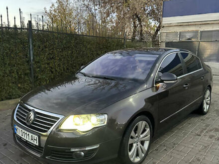 Коричневый Фольксваген Пассат, объемом двигателя 1.97 л и пробегом 227 тыс. км за 7990 $, фото 1 на Automoto.ua