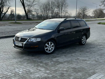 Коричневий Фольксваген Пассат, об'ємом двигуна 1.6 л та пробігом 290 тис. км за 4900 $, фото 1 на Automoto.ua