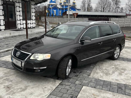Фольксваген Пассат 2007 в Камень-Каширский на Automoto.ua Коричневый Фольксваген Пассат, объемом двигателя 1.97 л и пробегом 277 тыс. км за 6200 $, фото 1 на Automoto.ua