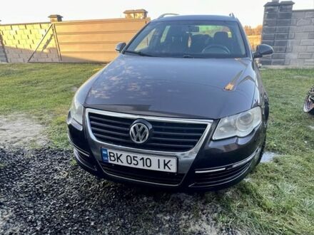 Коричневый Фольксваген Пассат, объемом двигателя 1.9 л и пробегом 430 тыс. км за 5899 $, фото 1 на Automoto.ua