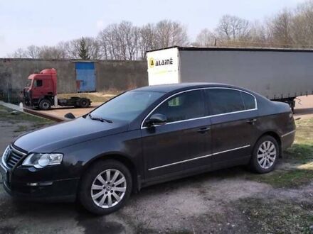 Коричневий Фольксваген Пассат, об'ємом двигуна 1.78 л та пробігом 249 тис. км за 6900 $, фото 1 на Automoto.ua