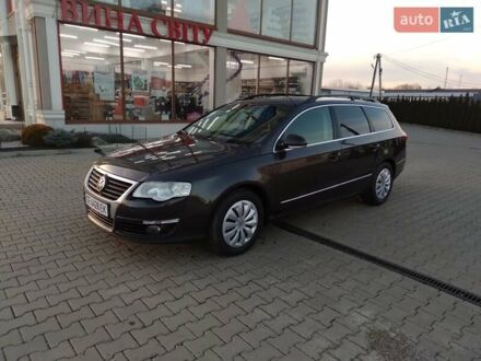Коричневий Фольксваген Пассат, об'ємом двигуна 1.8 л та пробігом 216 тис. км за 5600 $, фото 1 на Automoto.ua