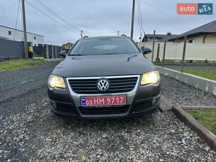 Коричневий Фольксваген Пассат, об'ємом двигуна 2 л та пробігом 340 тис. км за 7700 $, фото 1 на Automoto.ua