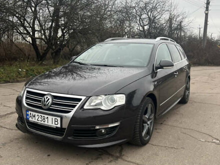 Коричневый Фольксваген Пассат, объемом двигателя 1.8 л и пробегом 229 тыс. км за 7200 $, фото 1 на Automoto.ua