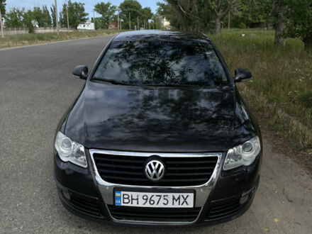 Фольксваген Пассат 2010 в Белгород-Днестровском на Automoto.ua Коричневый Фольксваген Пассат, объемом двигателя 1.8 л и пробегом 334 тыс. км за 7600 $, фото 1 на Automoto.ua