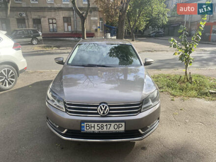 Коричневий Фольксваген Пассат, об'ємом двигуна 1.8 л та пробігом 144 тис. км за 9900 $, фото 1 на Automoto.ua