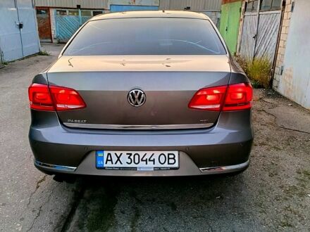 Коричневый Фольксваген Пассат, объемом двигателя 1.8 л и пробегом 182 тыс. км за 10800 $, фото 1 на Automoto.ua