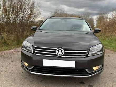 Коричневий Фольксваген Пассат, об'ємом двигуна 1.6 л та пробігом 259 тис. км за 9500 $, фото 1 на Automoto.ua