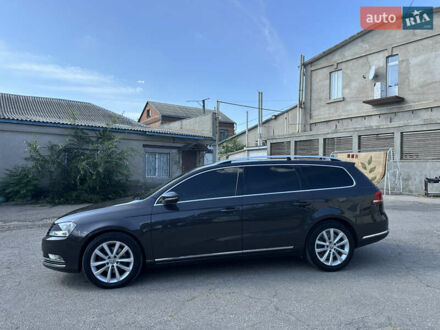 Коричневый Фольксваген Пассат, объемом двигателя 2 л и пробегом 315 тыс. км за 9900 $, фото 1 на Automoto.ua