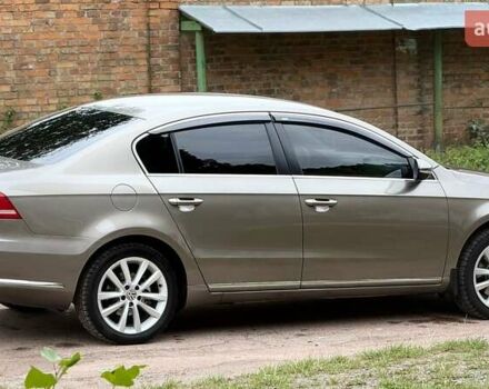 Коричневый Фольксваген Пассат, объемом двигателя 2 л и пробегом 310 тыс. км за 10000 $, фото 1 на Automoto.ua