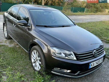 Коричневий Фольксваген Пассат, об'ємом двигуна 1.8 л та пробігом 197 тис. км за 8600 $, фото 1 на Automoto.ua