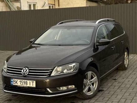 Коричневий Фольксваген Пассат, об'ємом двигуна 1.6 л та пробігом 216 тис. км за 9200 $, фото 1 на Automoto.ua