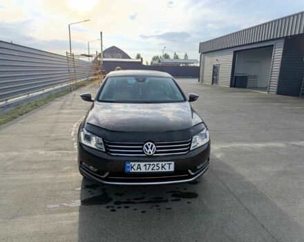 Коричневый Фольксваген Пассат, объемом двигателя 1.8 л и пробегом 225 тыс. км за 8900 $, фото 1 на Automoto.ua