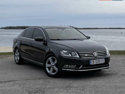 Коричневый Фольксваген Пассат, объемом двигателя 1.97 л и пробегом 195 тыс. км за 13900 $, фото 1 на Automoto.ua