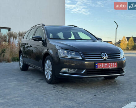Коричневий Фольксваген Пассат, об'ємом двигуна 1.97 л та пробігом 239 тис. км за 12800 $, фото 1 на Automoto.ua