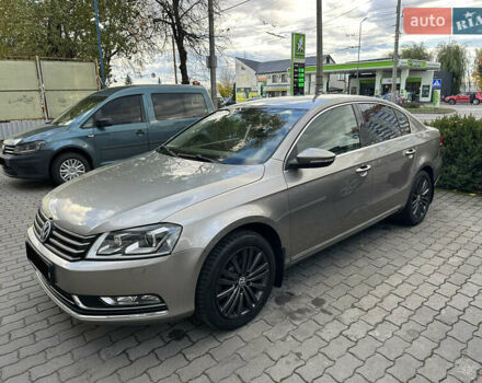 Коричневий Фольксваген Пассат, об'ємом двигуна 1.8 л та пробігом 105 тис. км за 15000 $, фото 1 на Automoto.ua