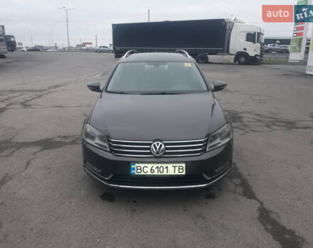 Коричневий Фольксваген Пассат, об'ємом двигуна 1.6 л та пробігом 330 тис. км за 8800 $, фото 1 на Automoto.ua