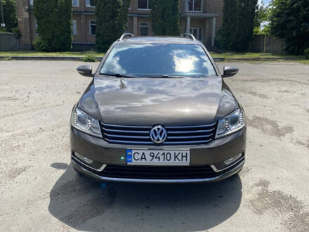 Фольксваген Пассат 2012 в Умани на Automoto.ua Коричневый Фольксваген Пассат, объемом двигателя 1.97 л и пробегом 225 тыс. км за 10500 $, фото 1 на Automoto.ua