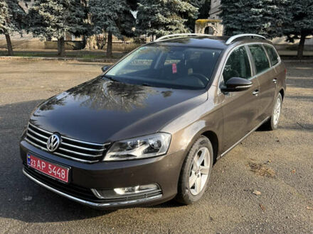Коричневий Фольксваген Пассат, об'ємом двигуна 1.4 л та пробігом 142 тис. км за 9300 $, фото 1 на Automoto.ua