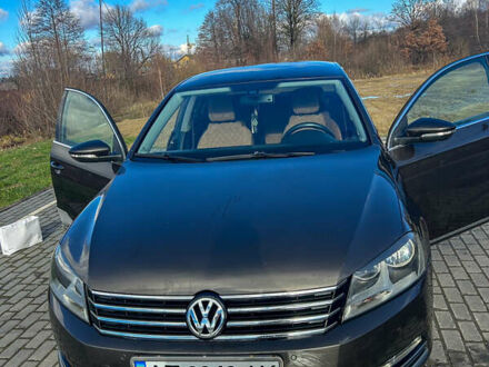 Коричневый Фольксваген Пассат, объемом двигателя 1.4 л и пробегом 190 тыс. км за 10000 $, фото 1 на Automoto.ua