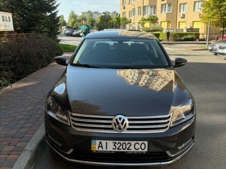 Коричневий Фольксваген Пассат, об'ємом двигуна 1.8 л та пробігом 282 тис. км за 9400 $, фото 1 на Automoto.ua